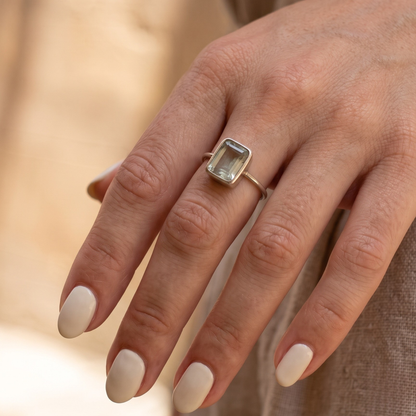 Anillo Prasiolita Facetado