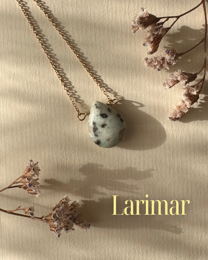 Collar de larimar natural – hecho a mano en Barcelona