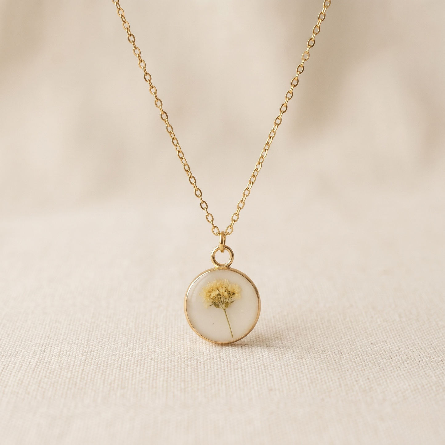 Collares de Botanica Minimalista